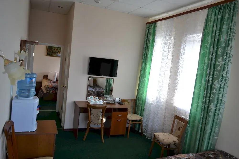Yahont Hotel 3*