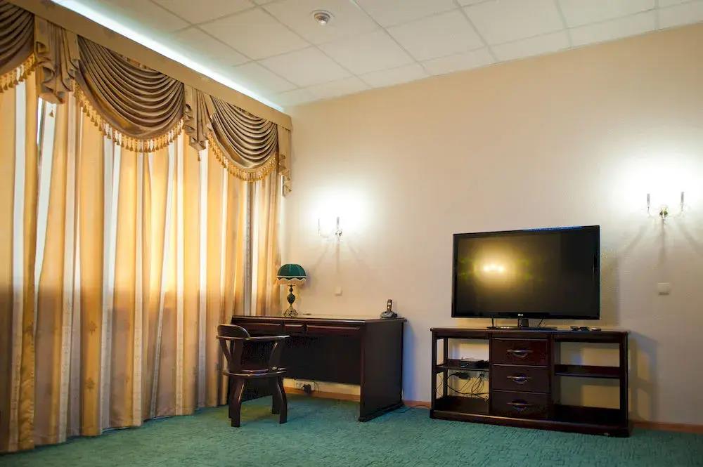 Yahont Hotel 3*