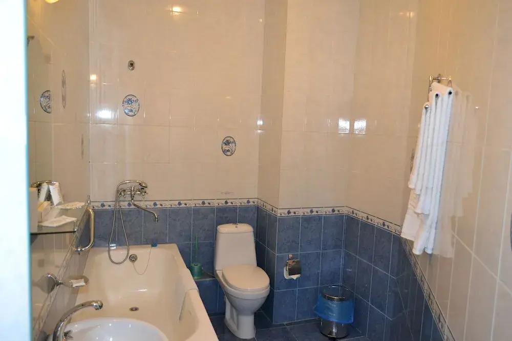 Yahont Hotel 3*