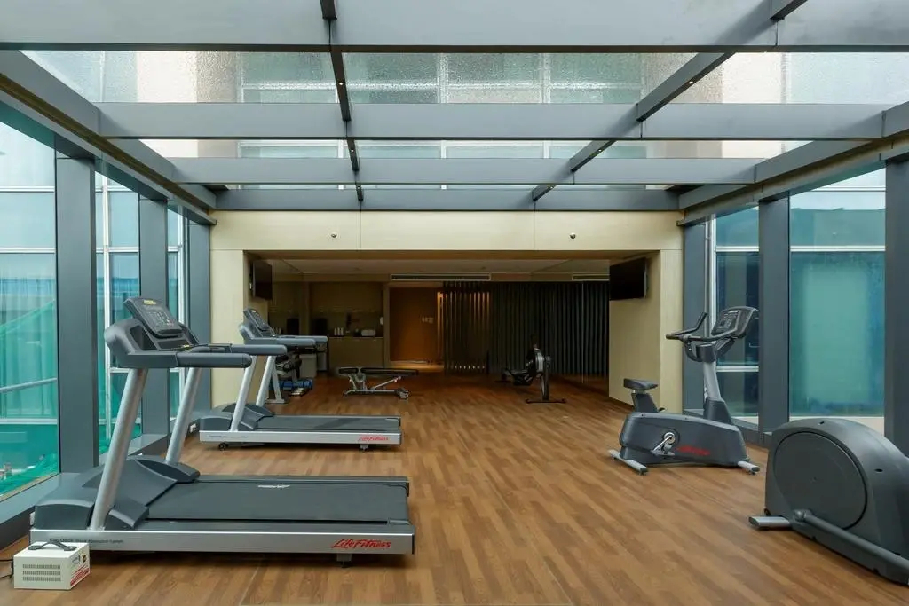 Holiday Inn Express Manila Newport City by IHG 3*