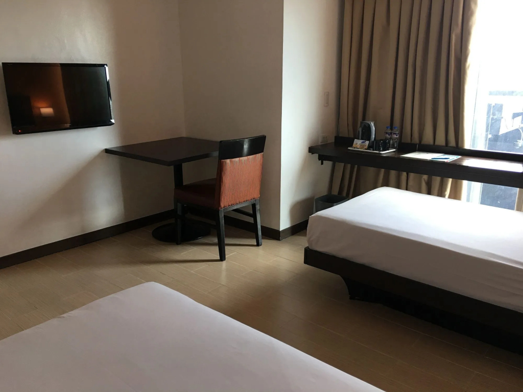 Holiday Inn Express Manila Newport City by IHG 3*