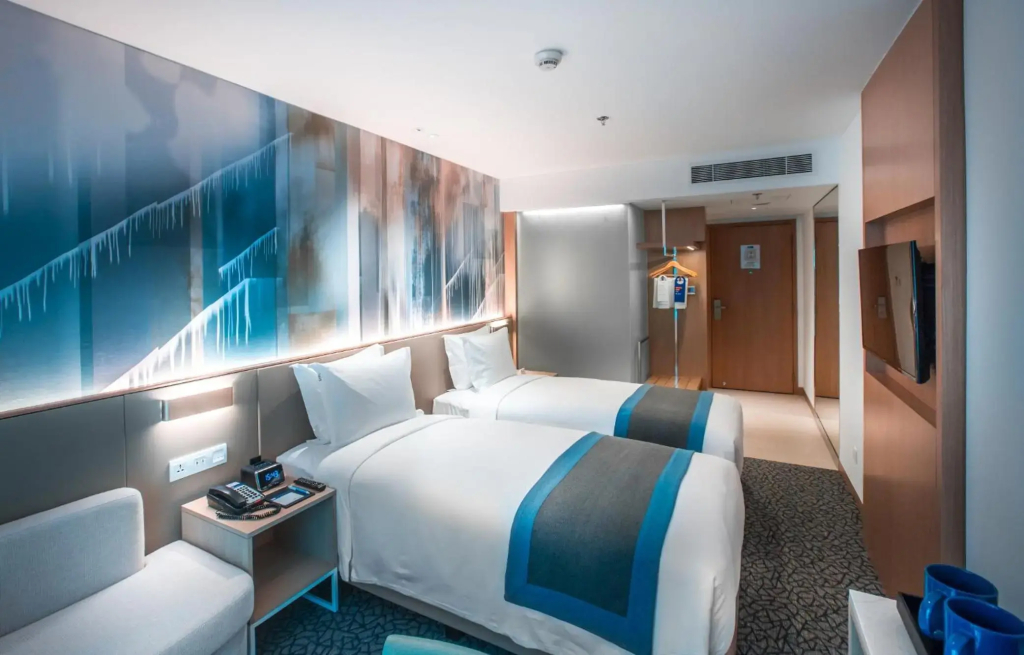 Holiday Inn Express Manila Newport City by IHG 3*