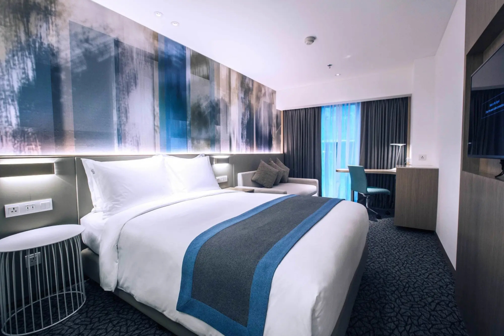Holiday Inn Express Manila Newport City by IHG 3*