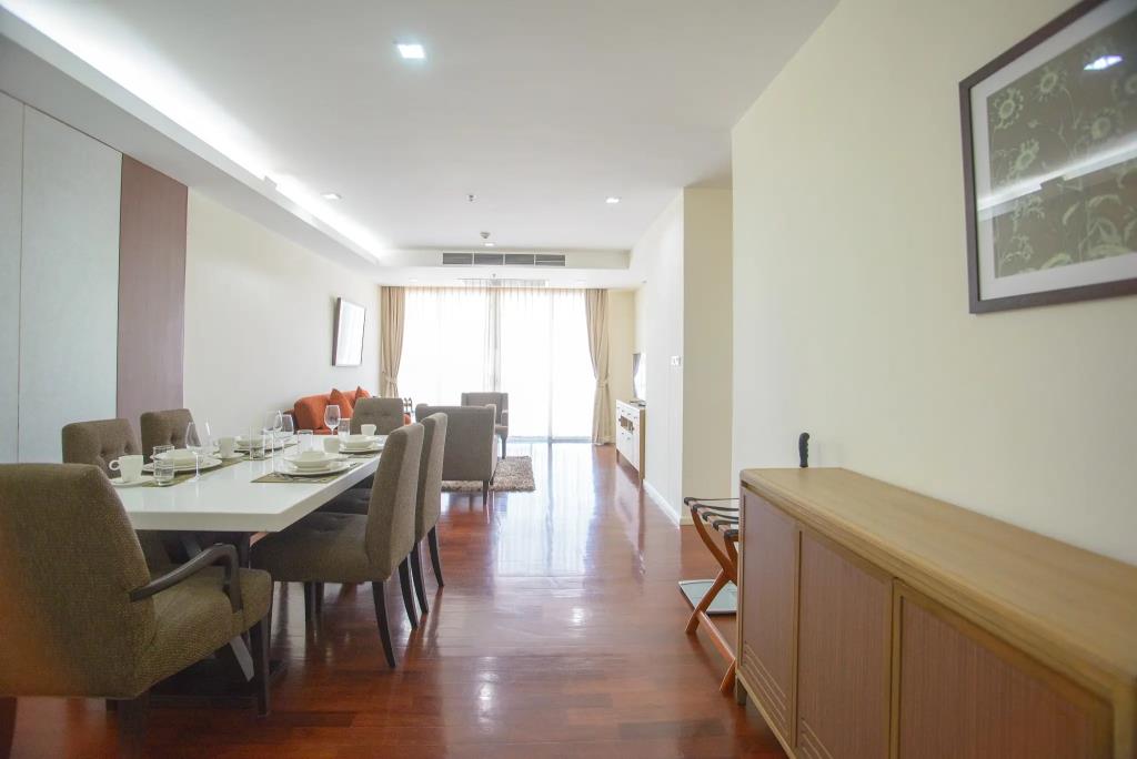 GM Serviced Apartment Hotel 4*