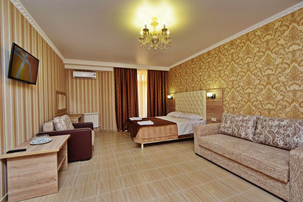 Castro Hotel 3*