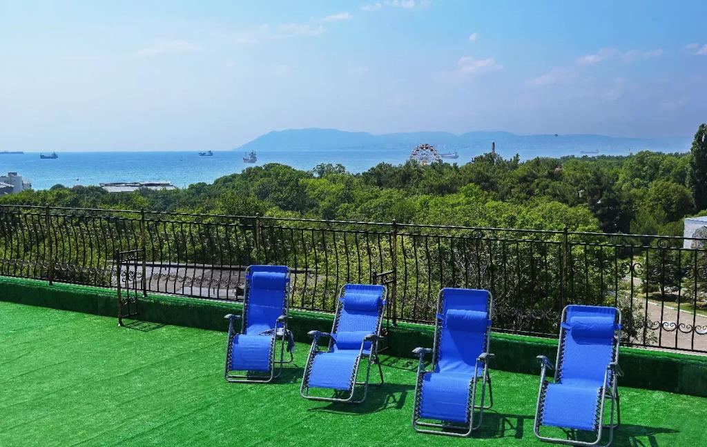 Castro Hotel 3*