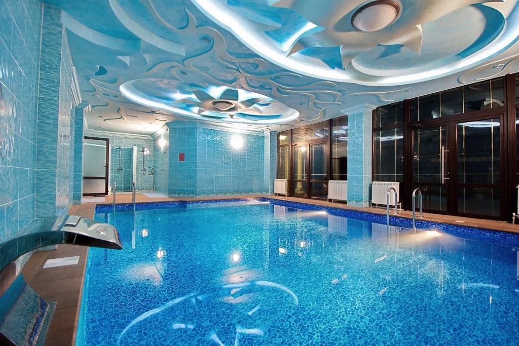 Castro Hotel 3*