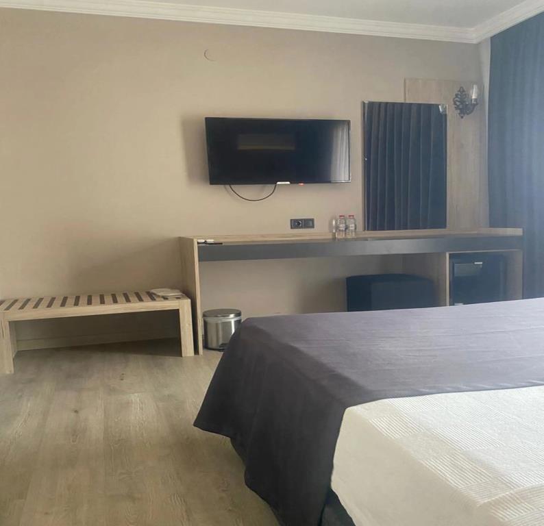 Grand Faik Hotel Cesme 0*