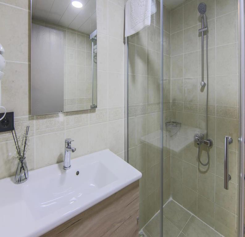 Grand Faik Hotel Cesme 0*