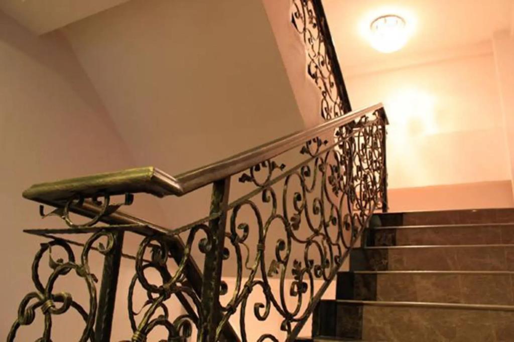 Maleez Lodge Hotel and Restaurant 3*