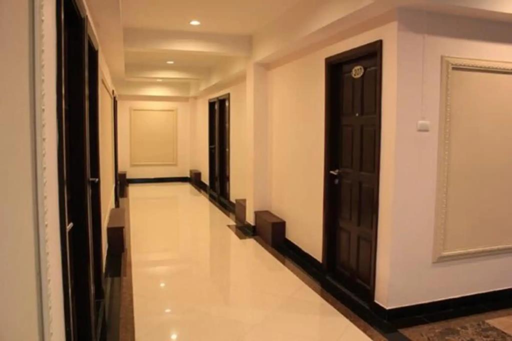 Maleez Lodge Hotel and Restaurant 3*