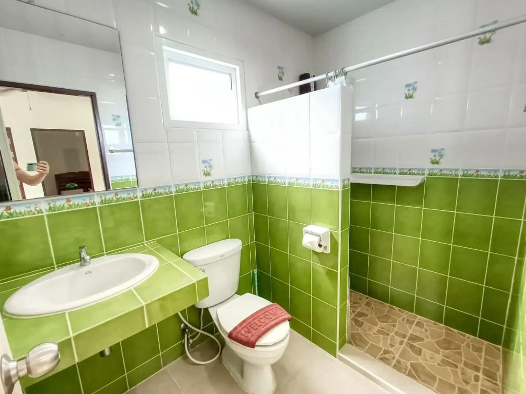 SR Sea View Apartments 0*