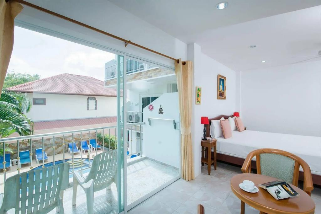 SR Sea View Apartments 0*