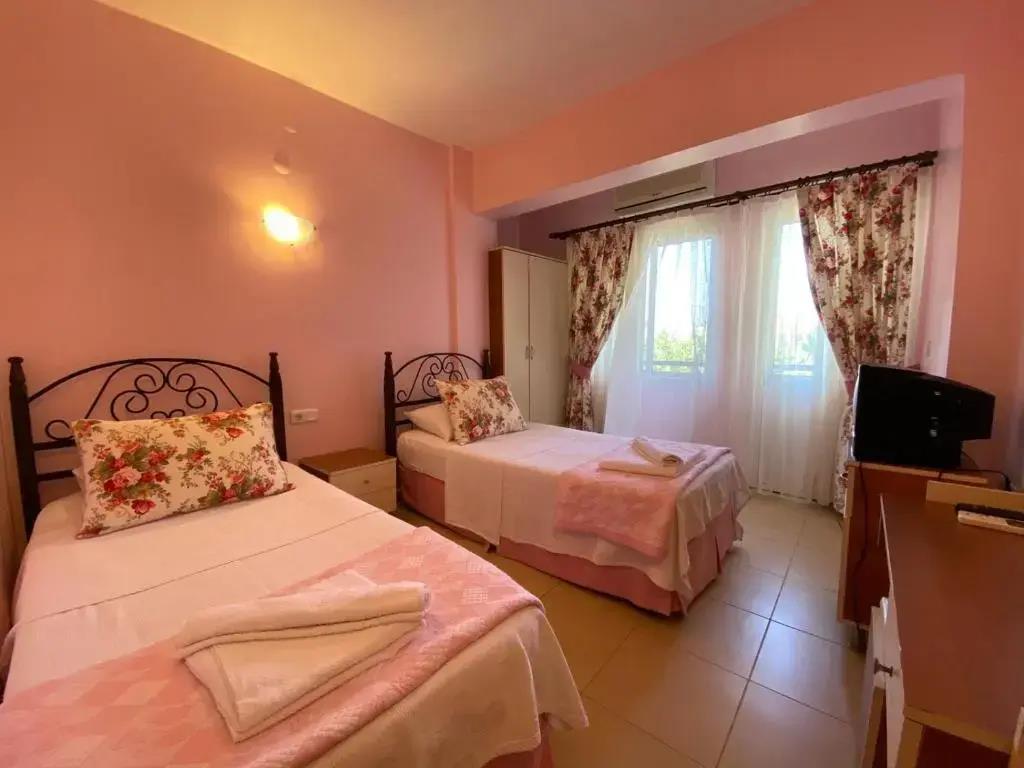 Maviev Otel 0*