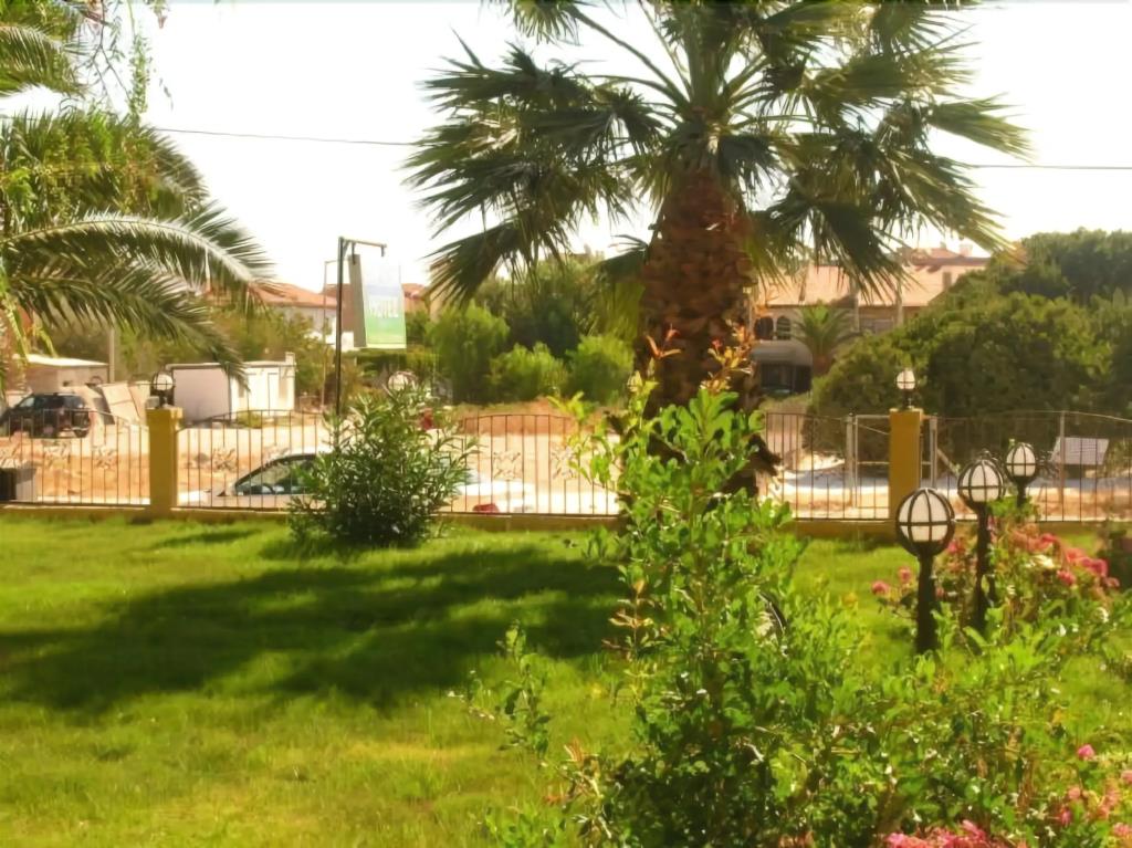 Maviev Otel 0*