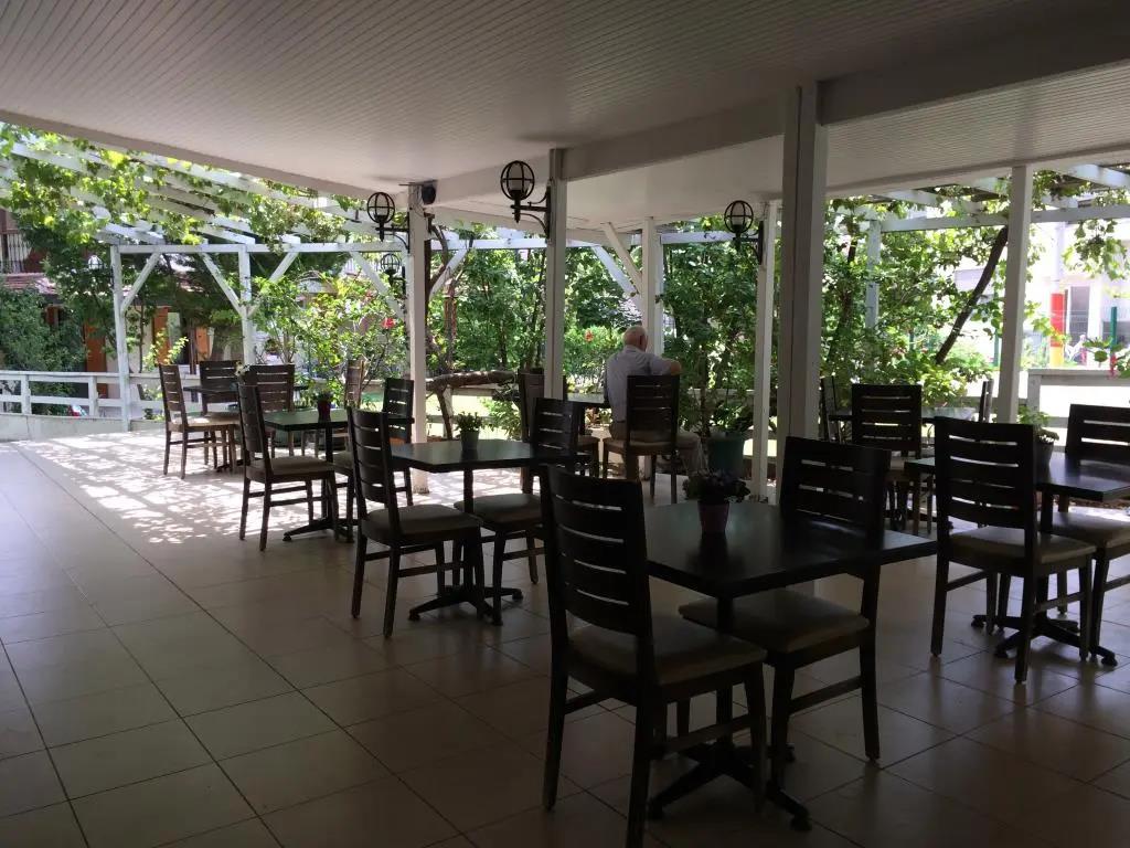 Maviev Otel 0*