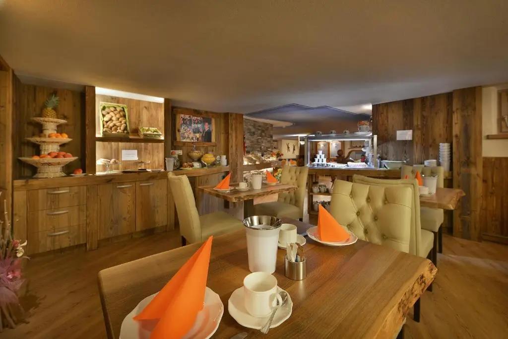 Hotel Piccolo Mondo 3*