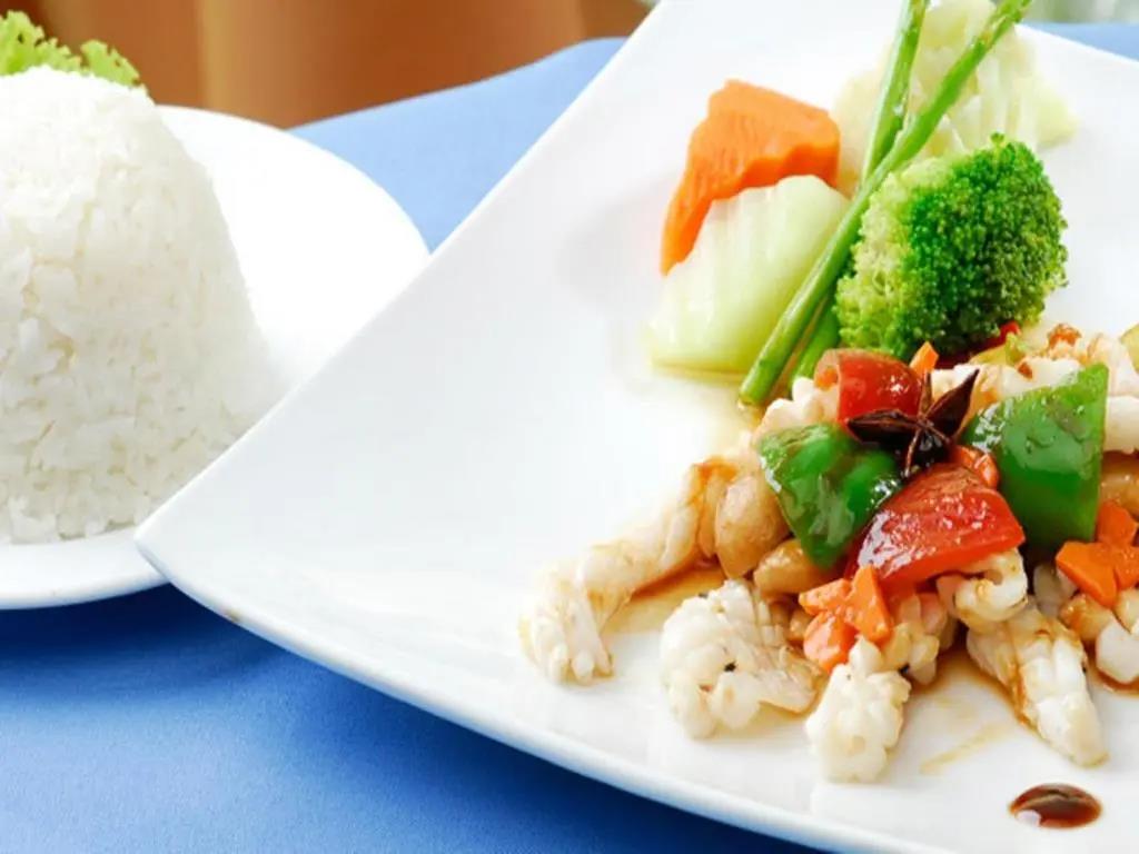 Bayview Park Hotel Manila 3*