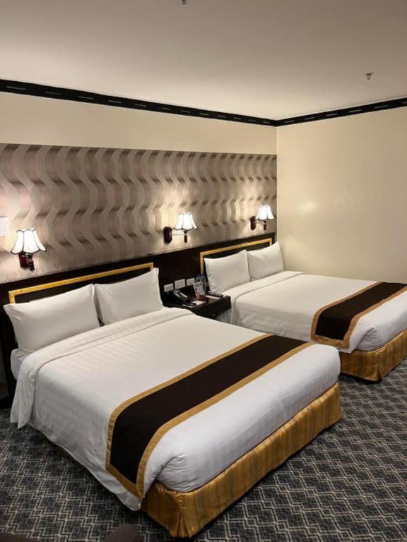 Bayview Park Hotel Manila 3*