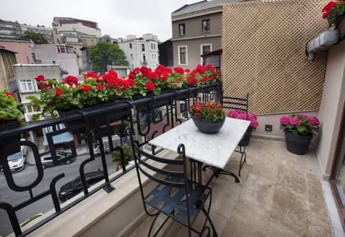 Lokum Ev Suites 3*