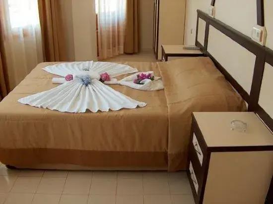 Ates Otel 0*