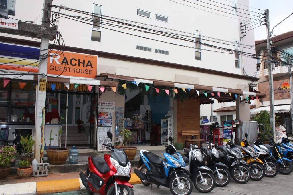 Phuket Racha at Kata Homestay 3*