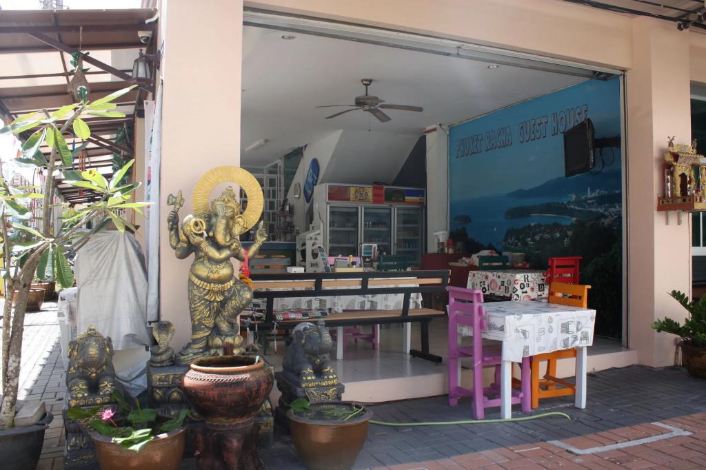 Phuket Racha at Kata Homestay 3*