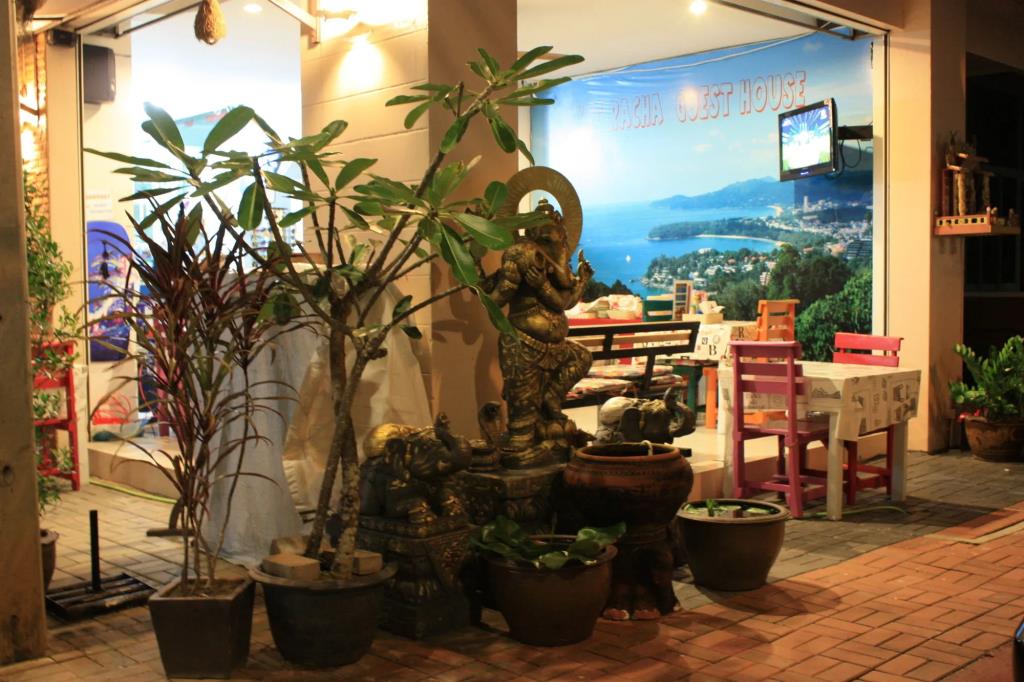Phuket Racha at Kata Homestay 3*