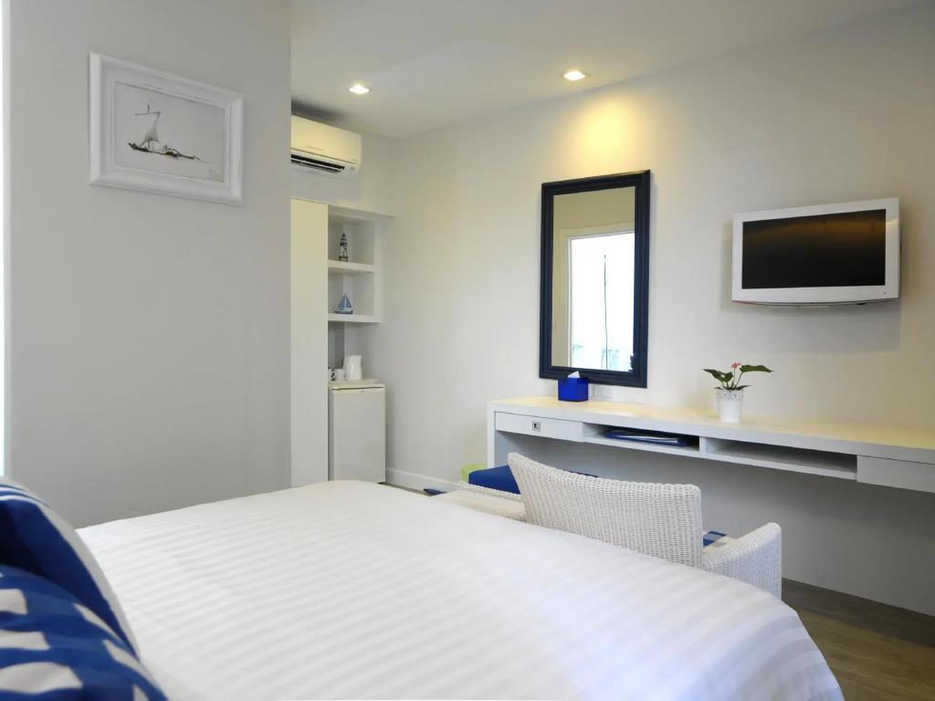 Phuket Boat Quay 4*