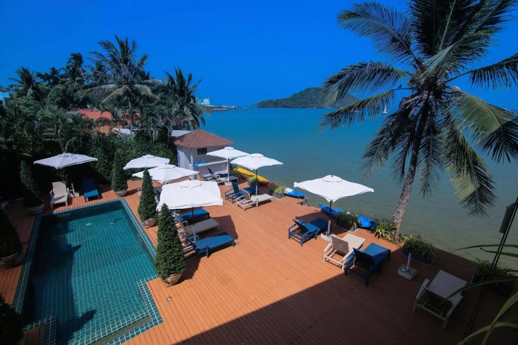 Phuket Boat Quay 4*