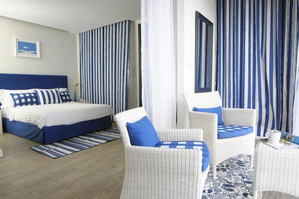 Phuket Boat Quay 4*