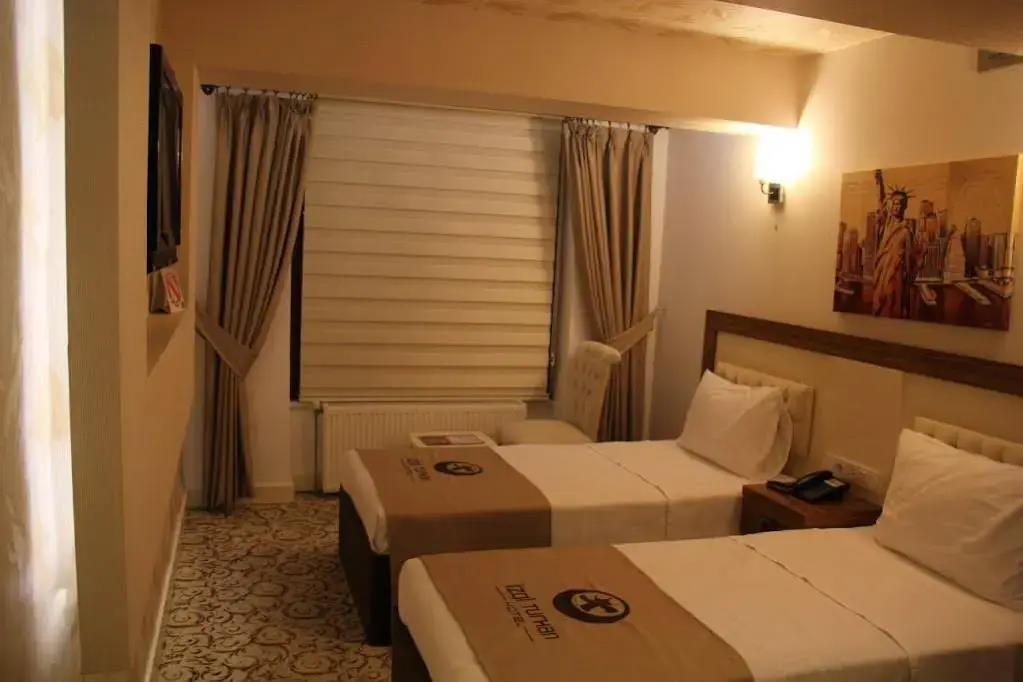 Hotel Izgi Turhan 3*