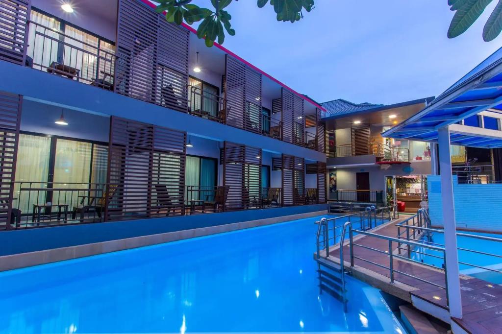 Chayadol Resort 3*