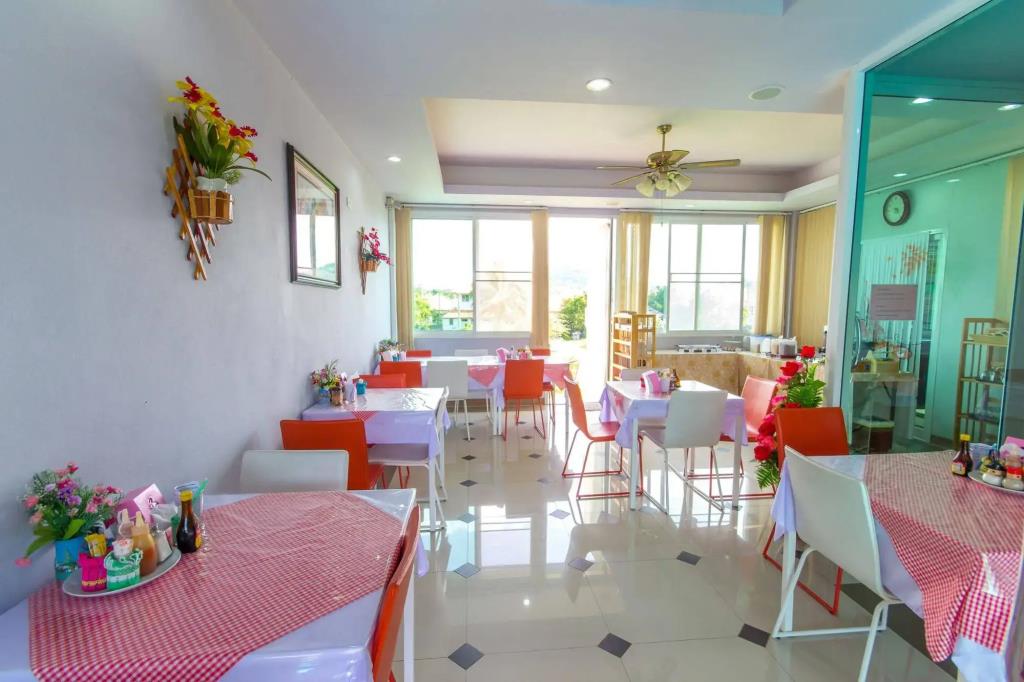Chayadol Resort 3*