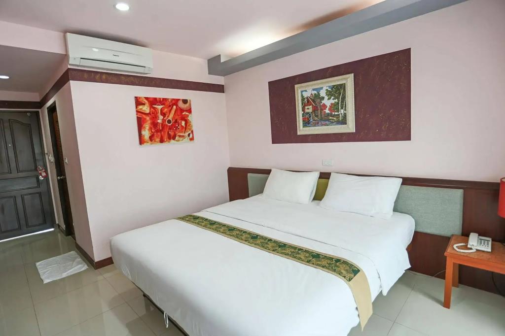 Chayadol Resort 3*