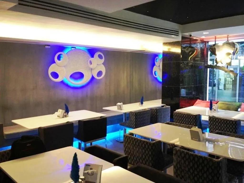 Blutique Hotel 3*