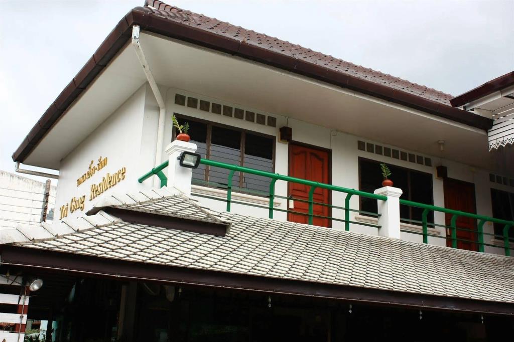 Tri Gong Hotel 2*