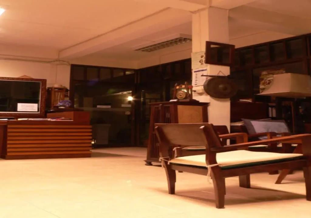Tri Gong Hotel 2*