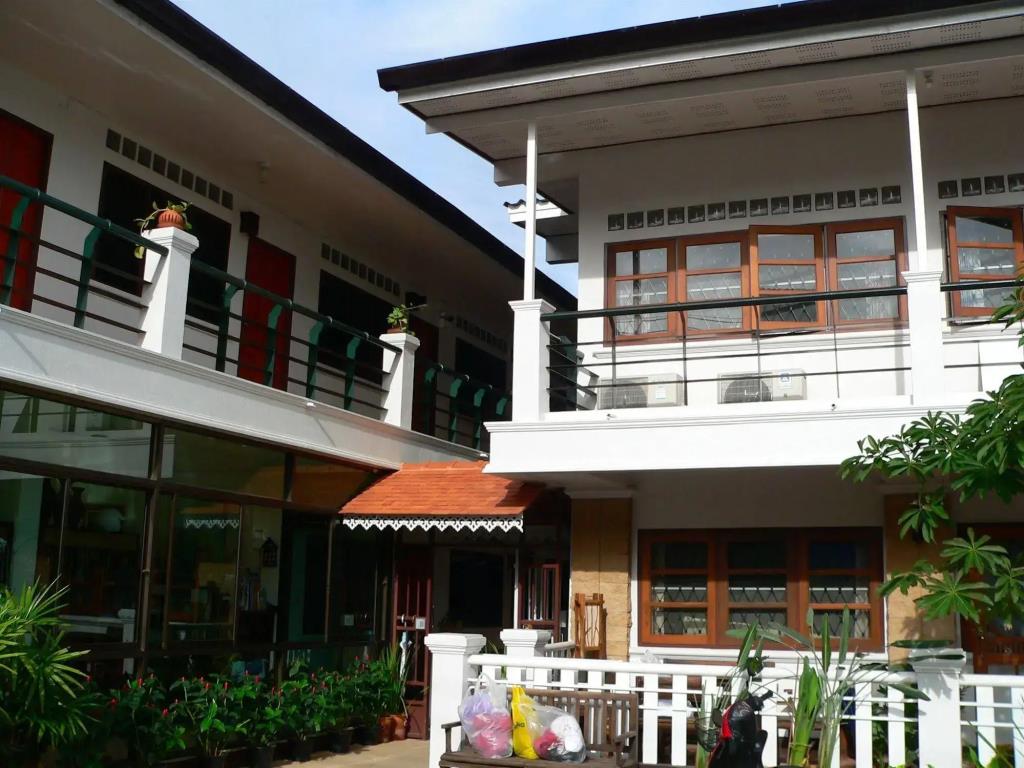 Tri Gong Hotel 2*