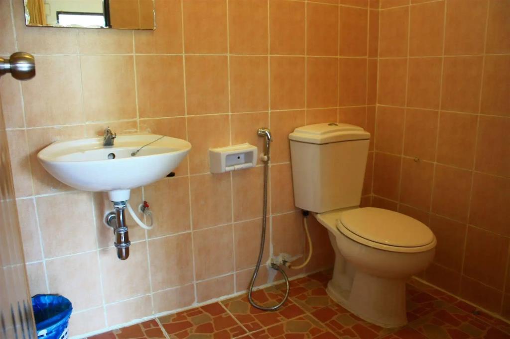Tri Gong Hotel 2*