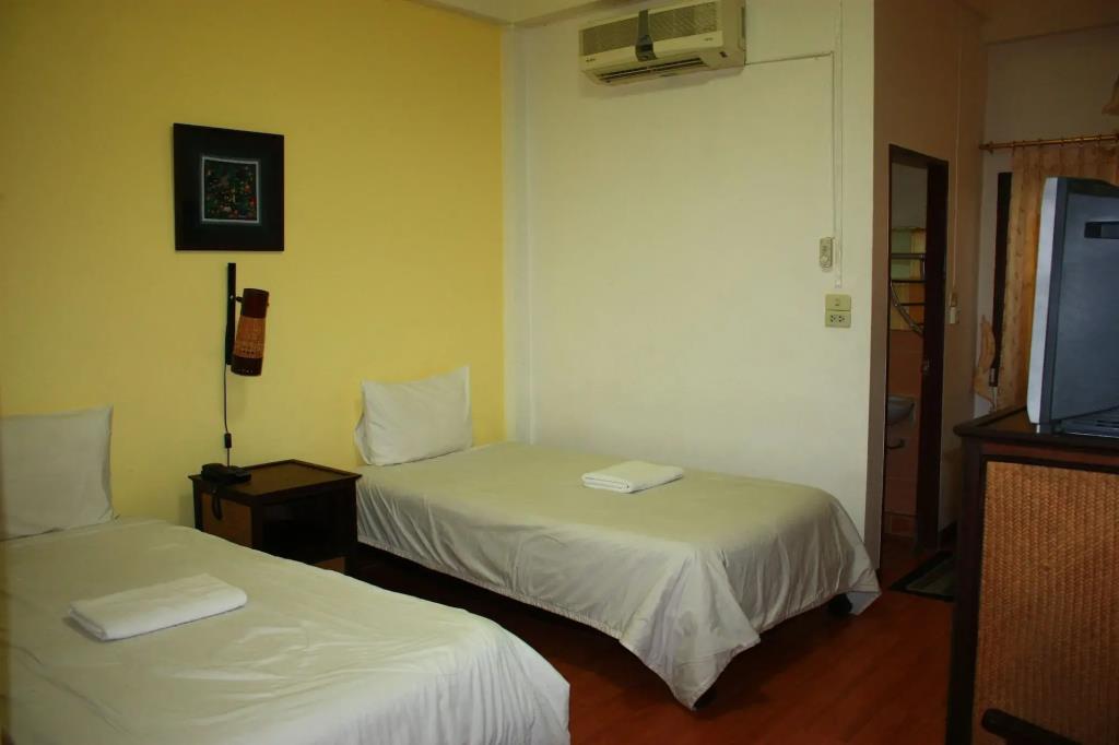 Tri Gong Hotel 2*