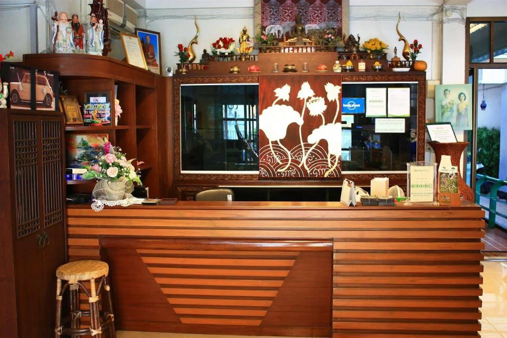 Tri Gong Hotel 2*