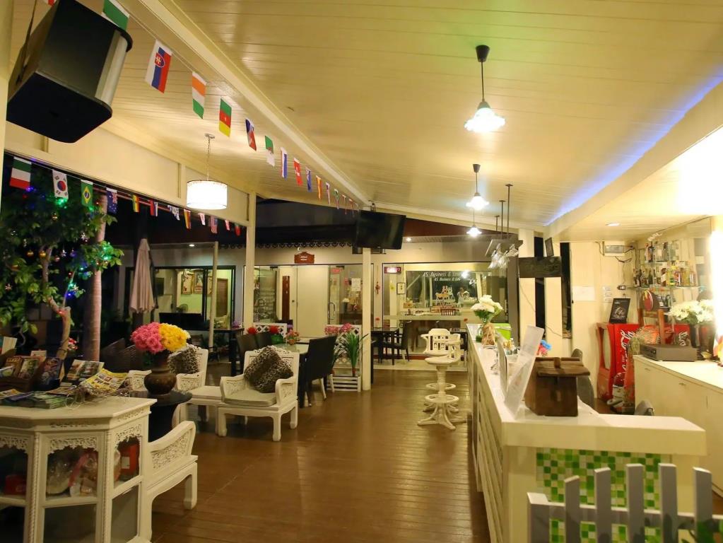 Chaweng Noi Resort 3*
