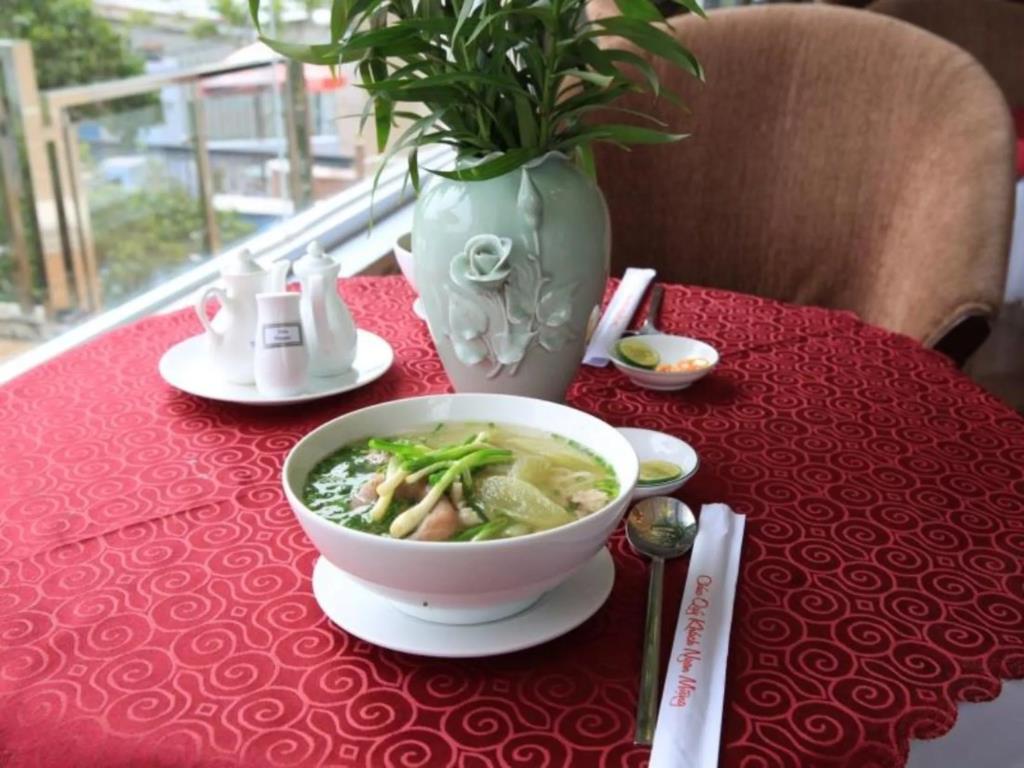 Hoa Phat Hotel & Apartment 3*