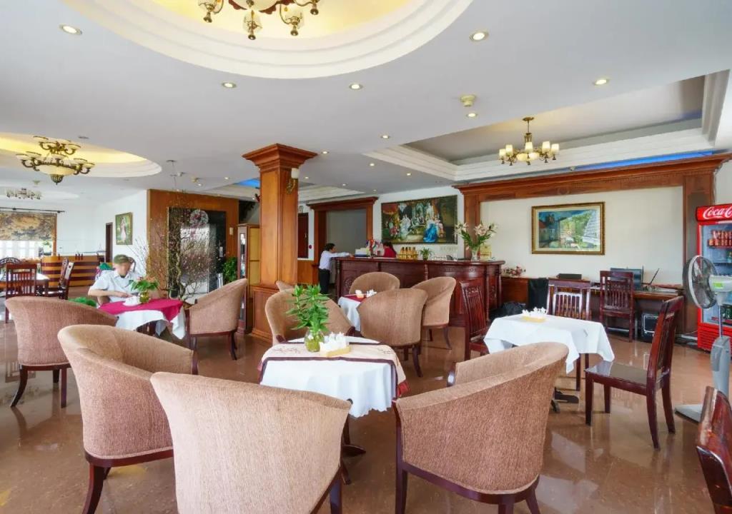 Hoa Phat Hotel & Apartment 3*