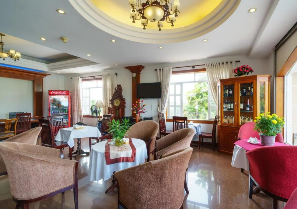 Hoa Phat Hotel & Apartment 3*