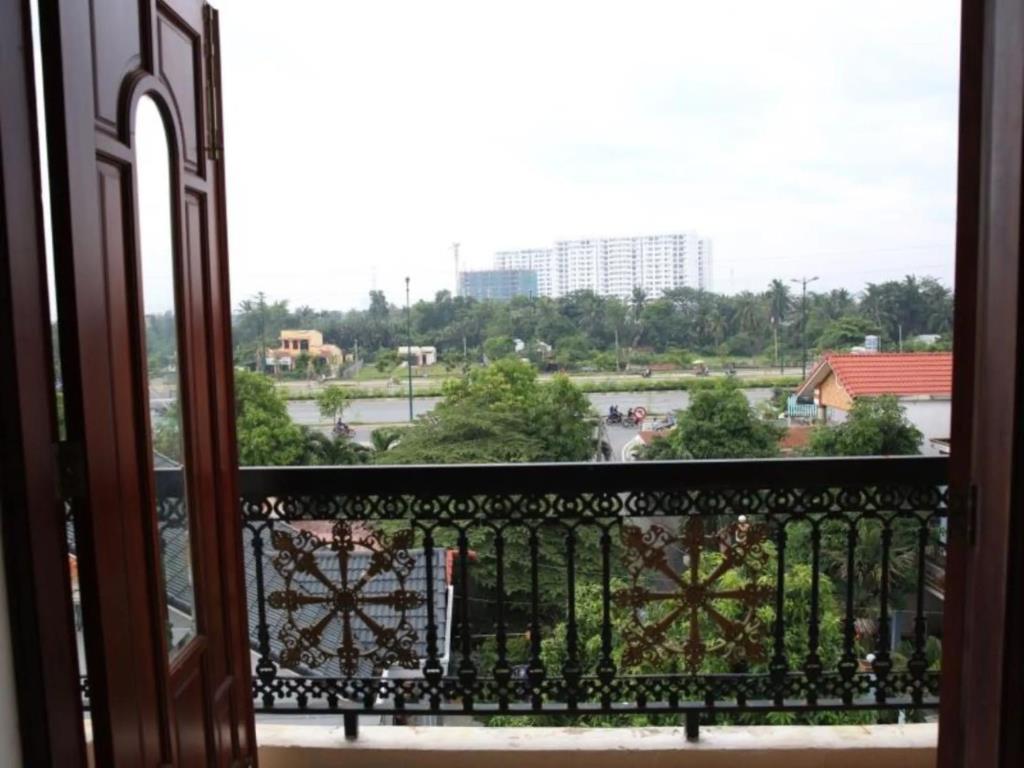 Hoa Phat Hotel & Apartment 3*