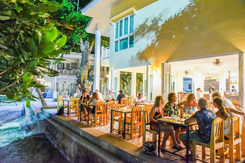 Ananda Villa 0*