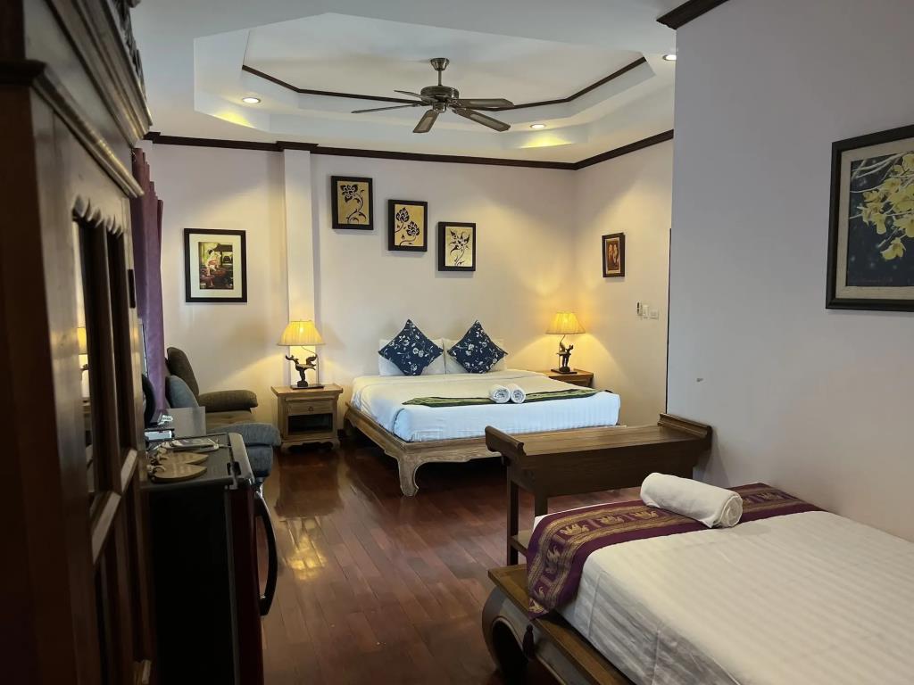 Pha Thai House 3*