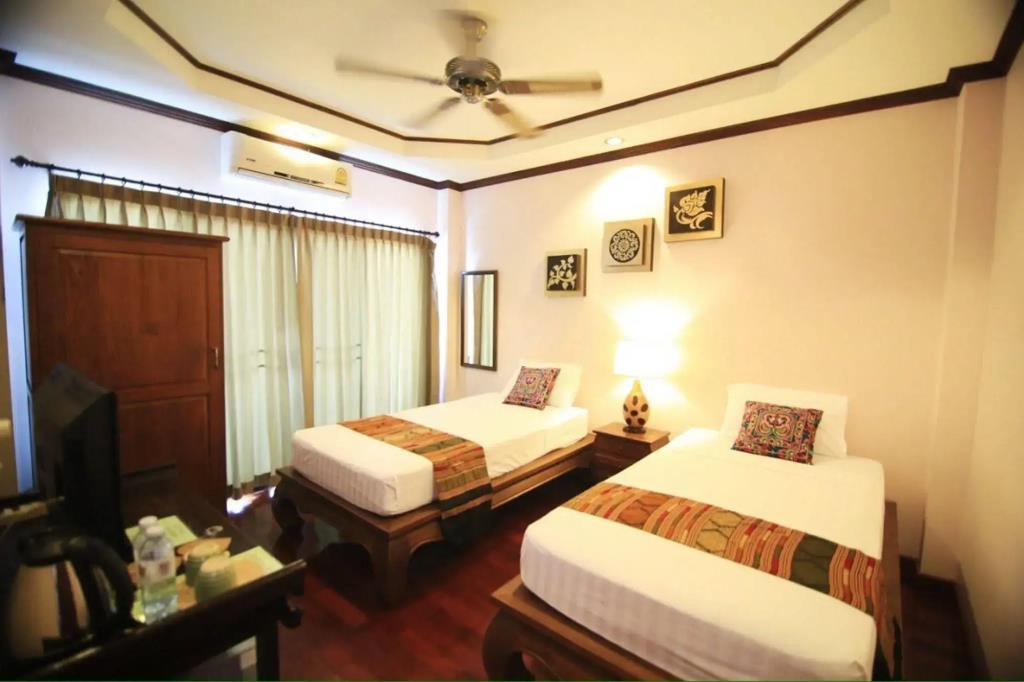 Pha Thai House 3*